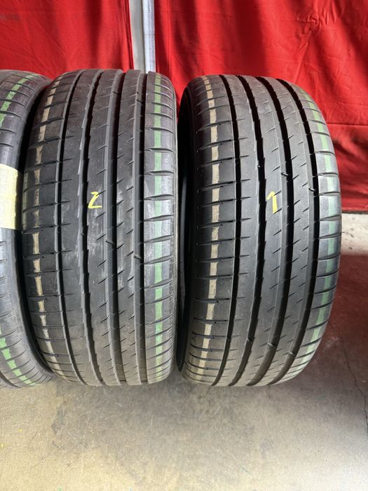 Pneus 235/45/18 Michelin Homolgacao tesla completamente novos