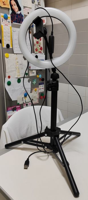 Ring light (aparelho eletrônico para iluminar selfies)