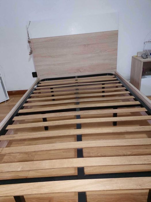 Cama solteiro + estrado