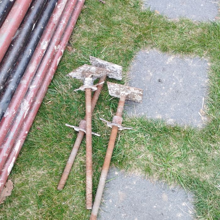 Stopy do rusztowania warszawskieg lub innego