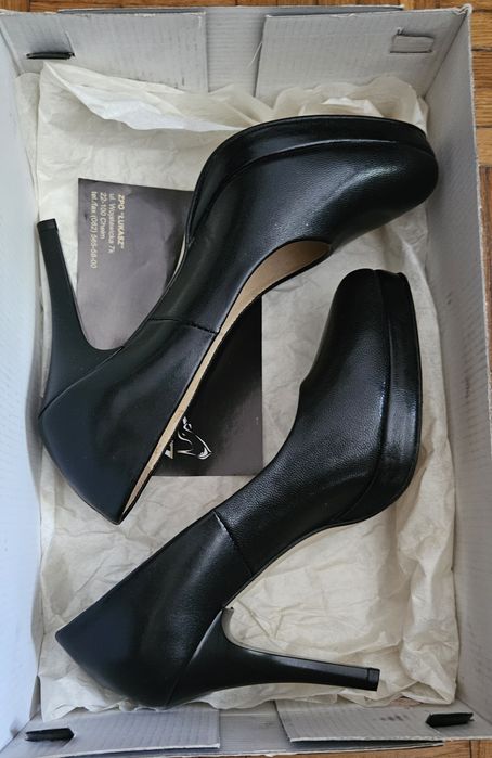 Buty skórzane, eleganckie pantofle, czólenka, szpilki, r.35
