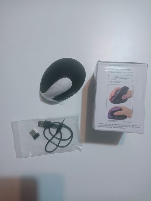 ergonomiczna myszka komputerowa