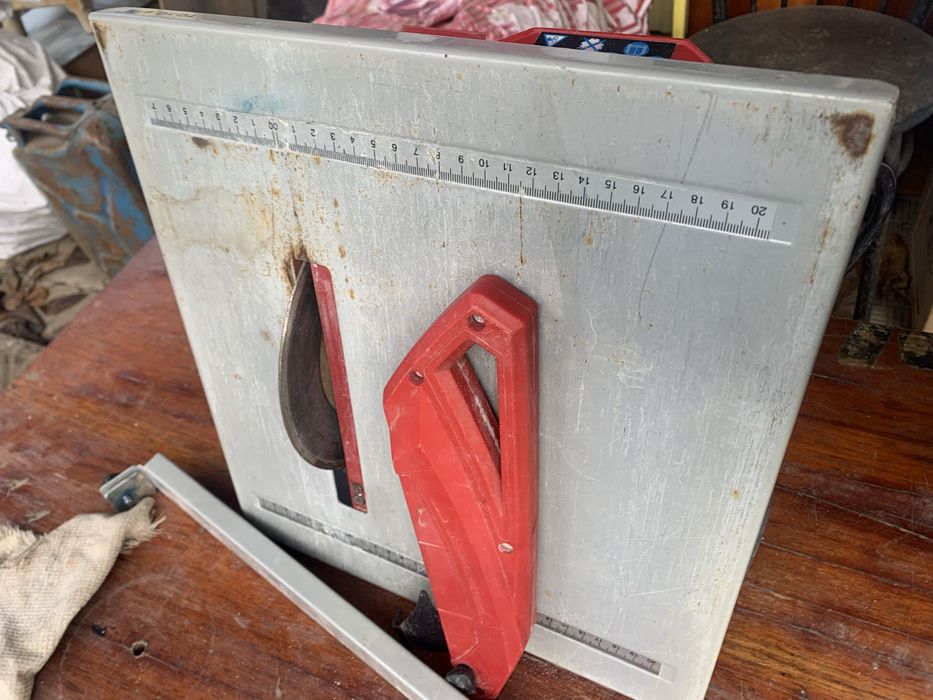 Плиткорізний станок Einhell TC-618