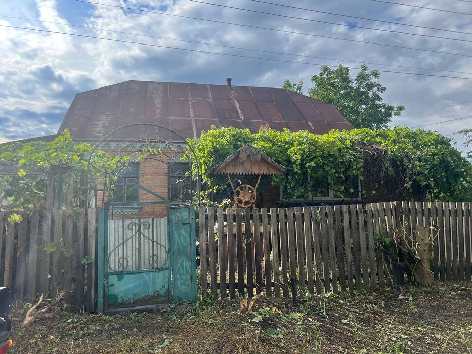 Продам будинок з добудовою можливо на 2 родини <150м²