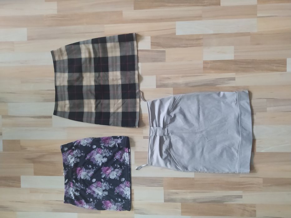 Spódnica spódniczka 3 sztuki rozmiar XS