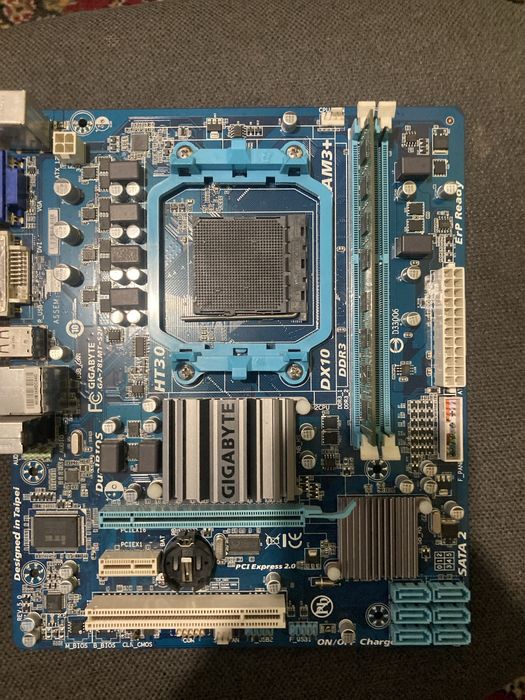 Маьеринстка плата ам3+