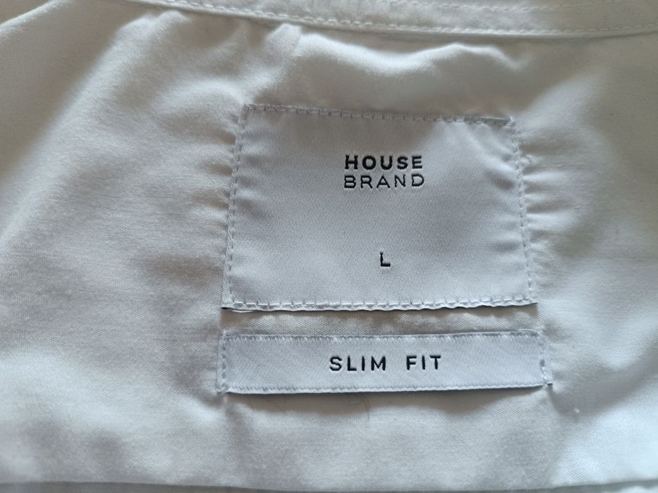 Biała koszula męska