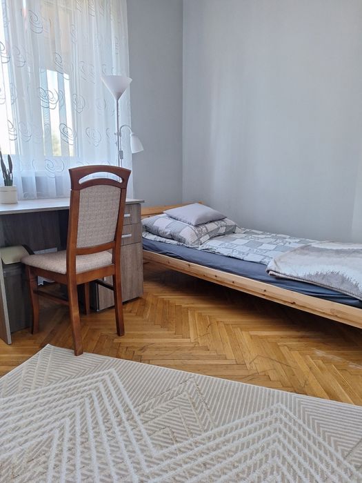 Pokój do wynaǰęcia