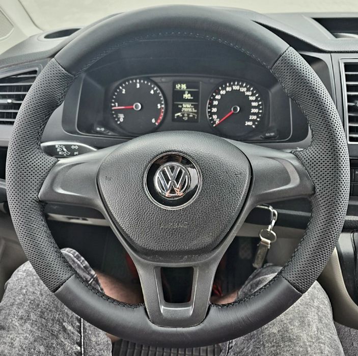 Sprzedam Volkswagen Transporter T6 Long 9 osobowy