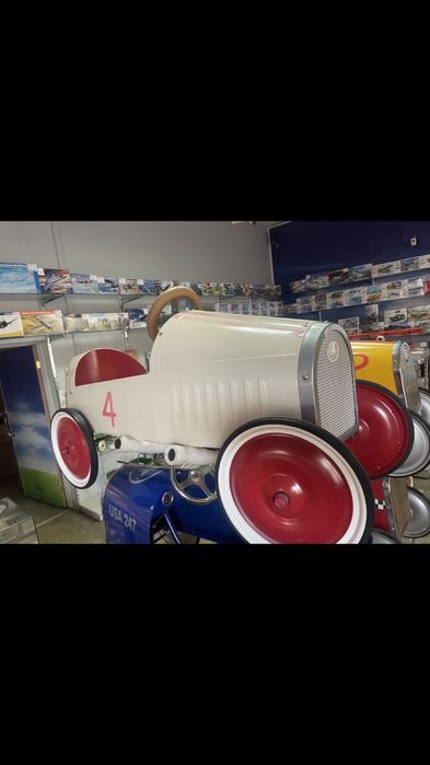 Педальная машина , автомобиль для детей, педальные детские машинки