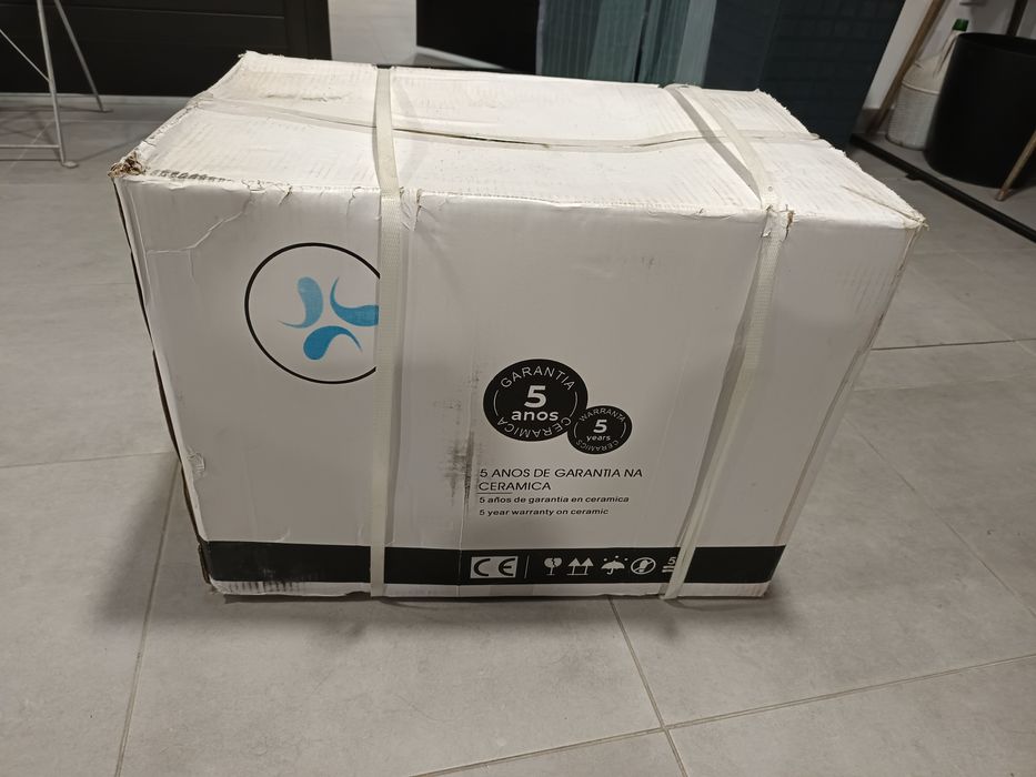 Bidé branco Charme + Mist. Monoc Bidé cromada NOVOS