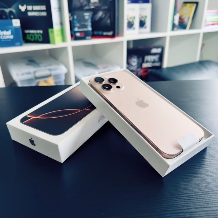 Iphone 16 pro max 512Gb rigorosamente novo bateria a 100%