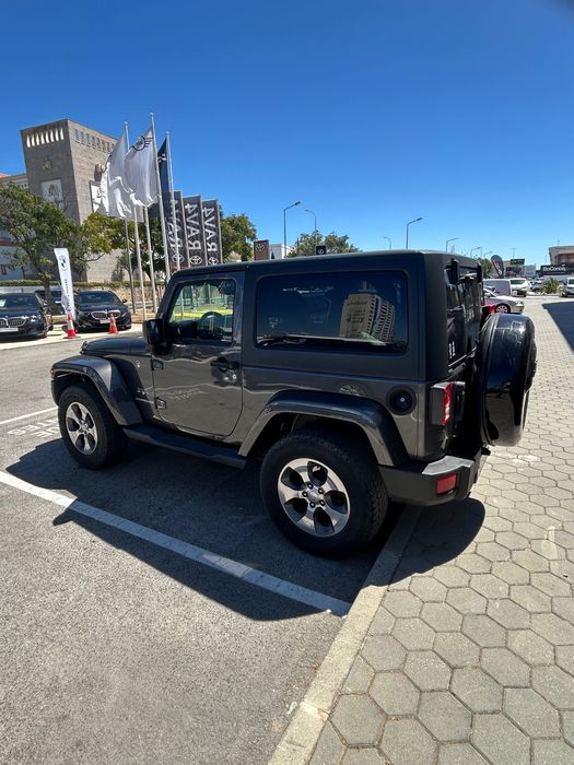 automóvel jeep wrangler