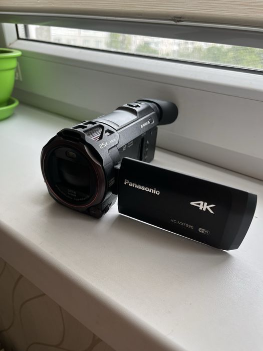 Видеокамера Panasonic hc-vxf 990