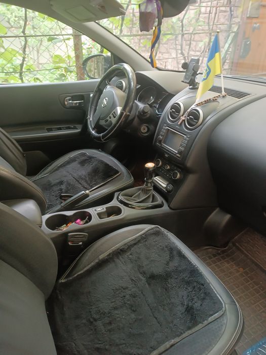 Продам nissan qashqai 1.6 дизель 2013 рік.