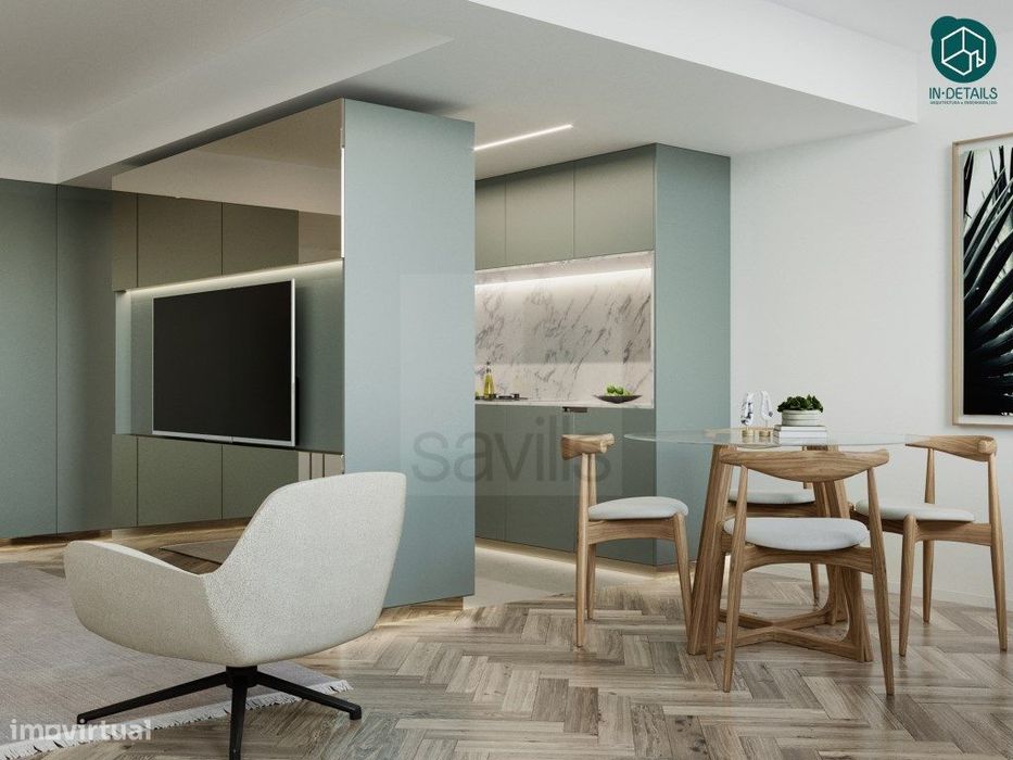 Apartamento T3 no Centro do Porto com varanda