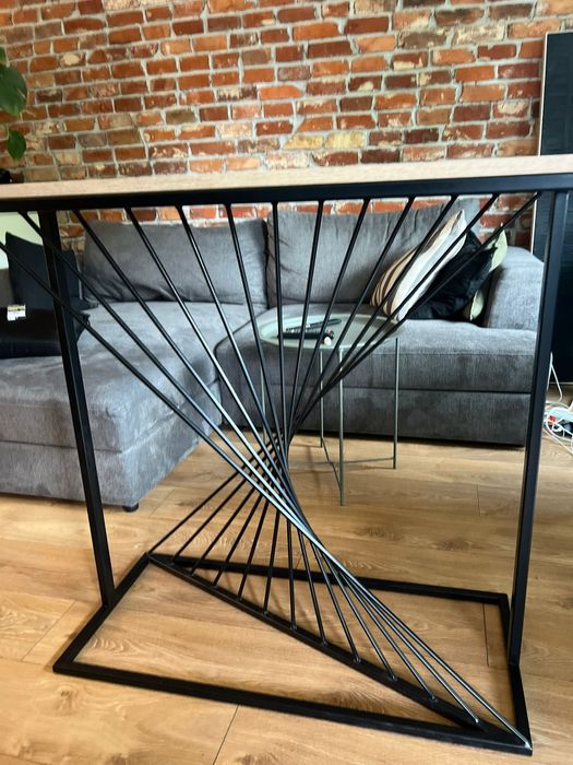 Konsola loftowa nowoczesna