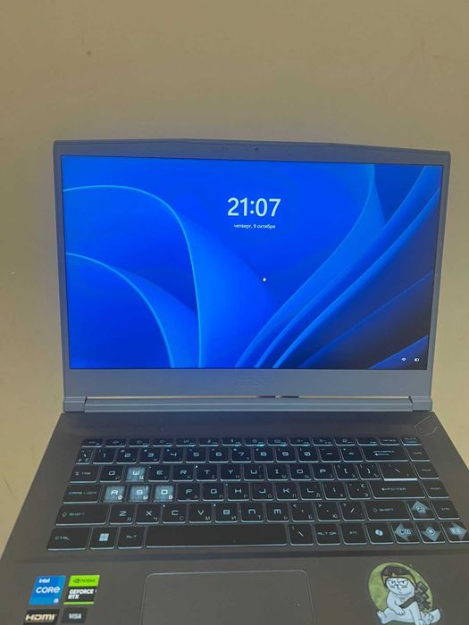 Продам ноутбук MSI Модель	Thin 15 B12UC