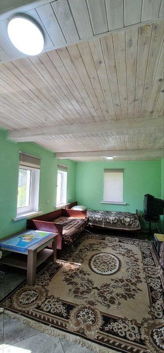 Продаж  будинку с.Безп'ятне Васильківський 30 км. до Києва. Газ,пічка.