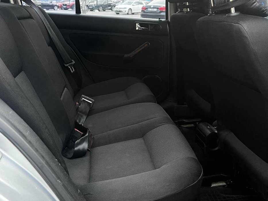 Volkswagen Bora 2003 Атомат Газ Бензин