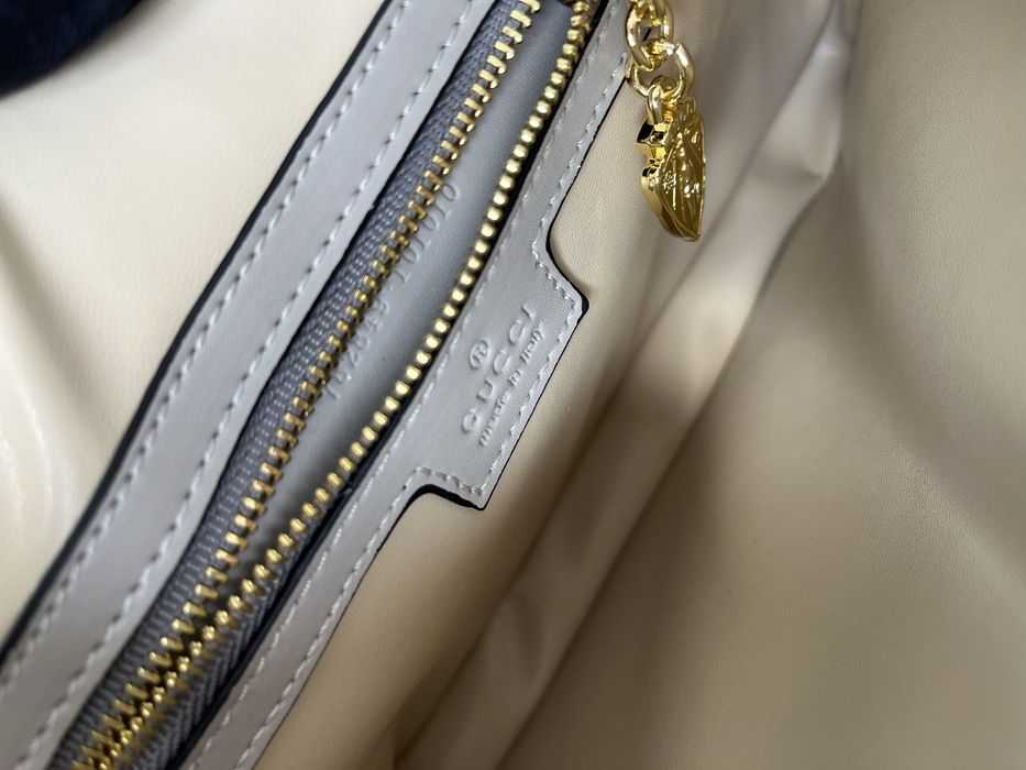 Сумочка в стилі gucci jackie