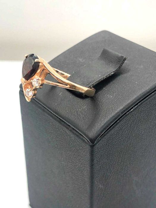 Каблучка золото 585*