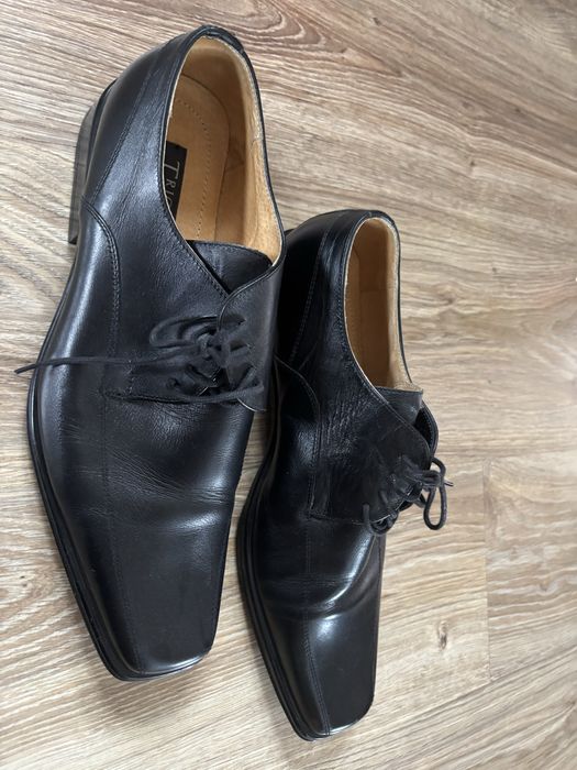 Czarne buty skorzane 45