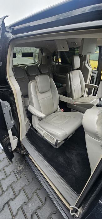 SKUP AUT Inowrocław Chrysler Grand Voyager 2010r Automat 7-