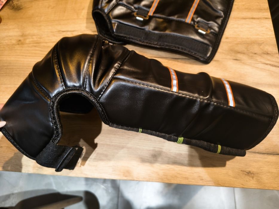 ocieplane ochraniacze na kolana. Motocykl skuter lub rower