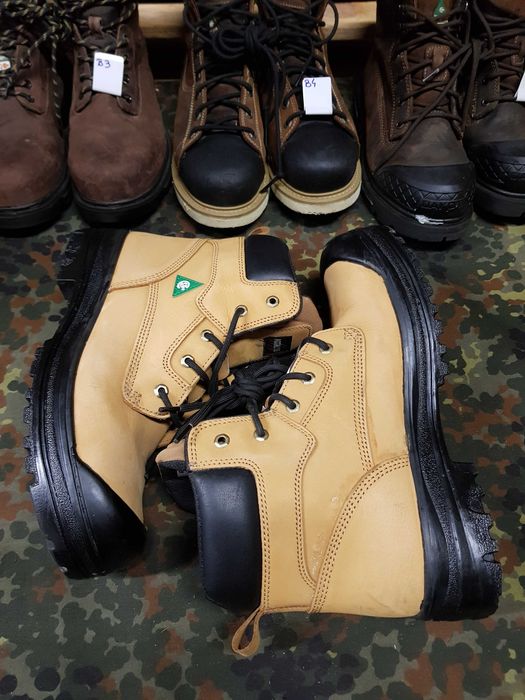 Buty robocze AGGRESSOR rozm 45 wkł 30,5 cm