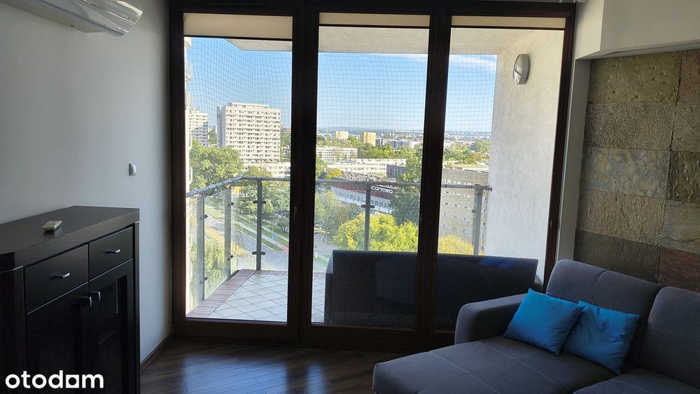 2 pokoje | 43 m² | 11. piętro | 2 balkony | basen, SPA, siłownia garaż