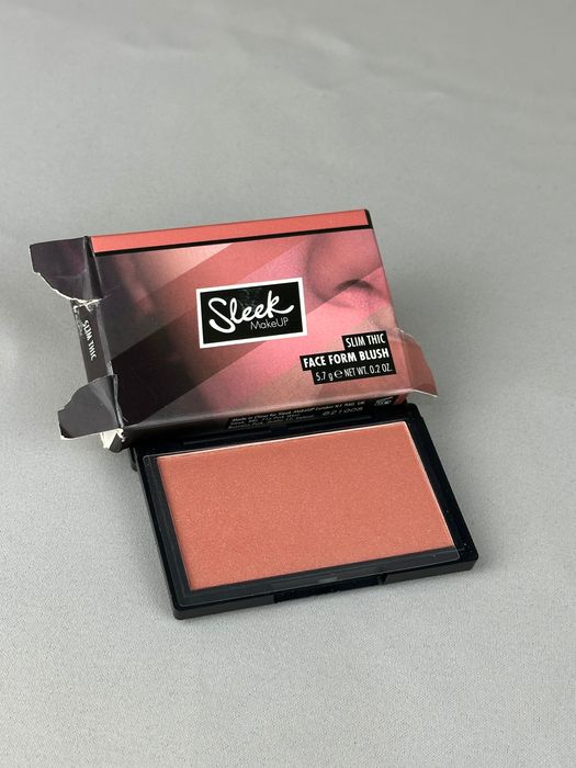 Sleek róż odcień Slim Thic 5,7 g