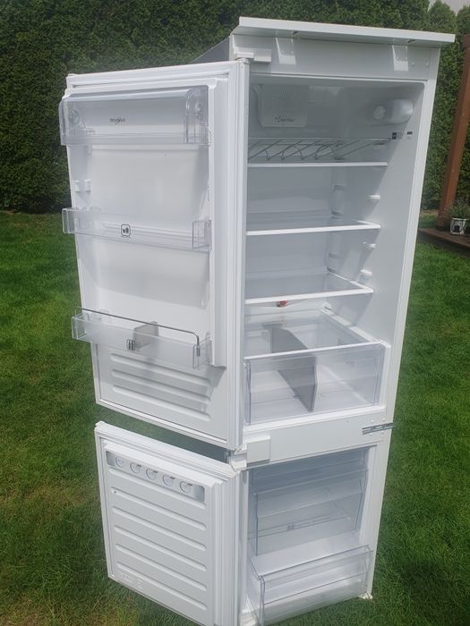 Lodówka Whirpool tylko drzwi