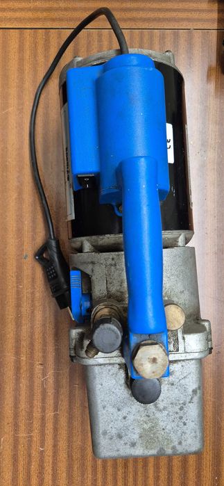 Wysoko wydajna pompa próżniowa Robinair SPX   (Chlodnictwo)