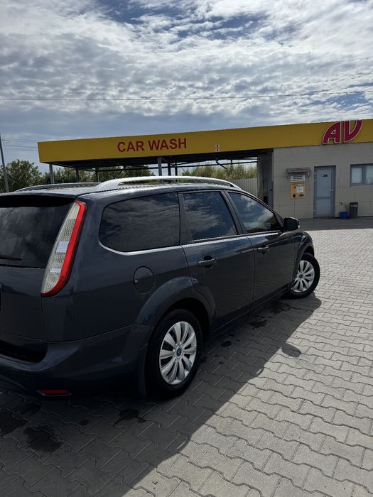 Продам Ford Focus 2010