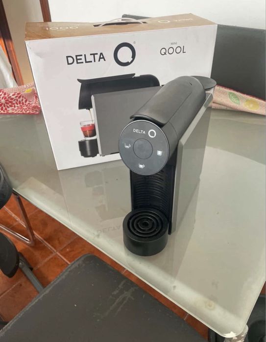 Máquina de café Delta Q mini Qool nova