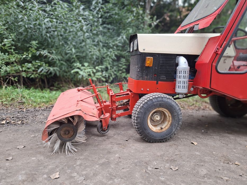 Traktorek ogrodniczy Gutbrod 2350d ciagnik