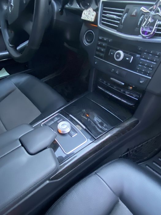 Mercedes-Benz E-Class  W 212  Avantgarde