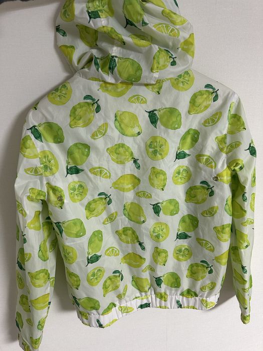 Дитяча курточка.