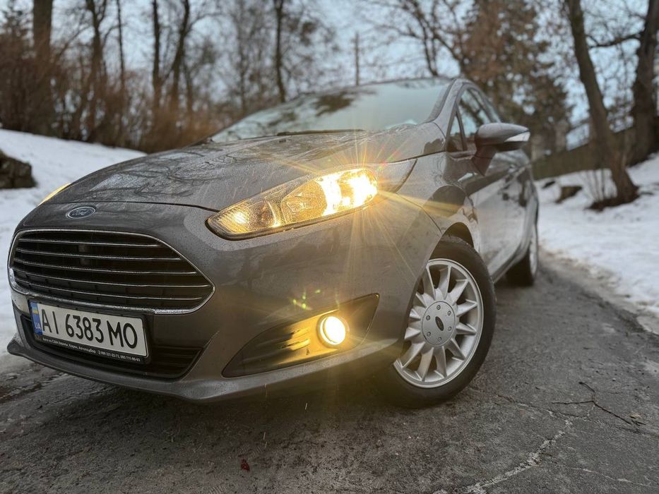 FORD FIESTA 2013 рік