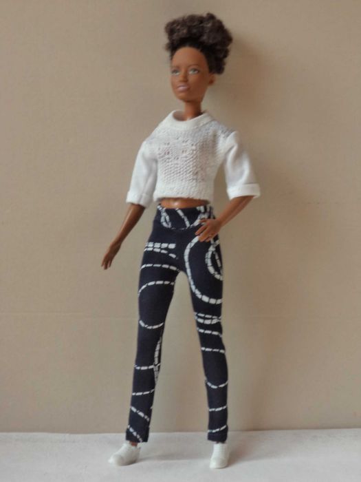 Ubranka dla lalki Barbie - Bluzeczka, legginsy, adidasy !!!