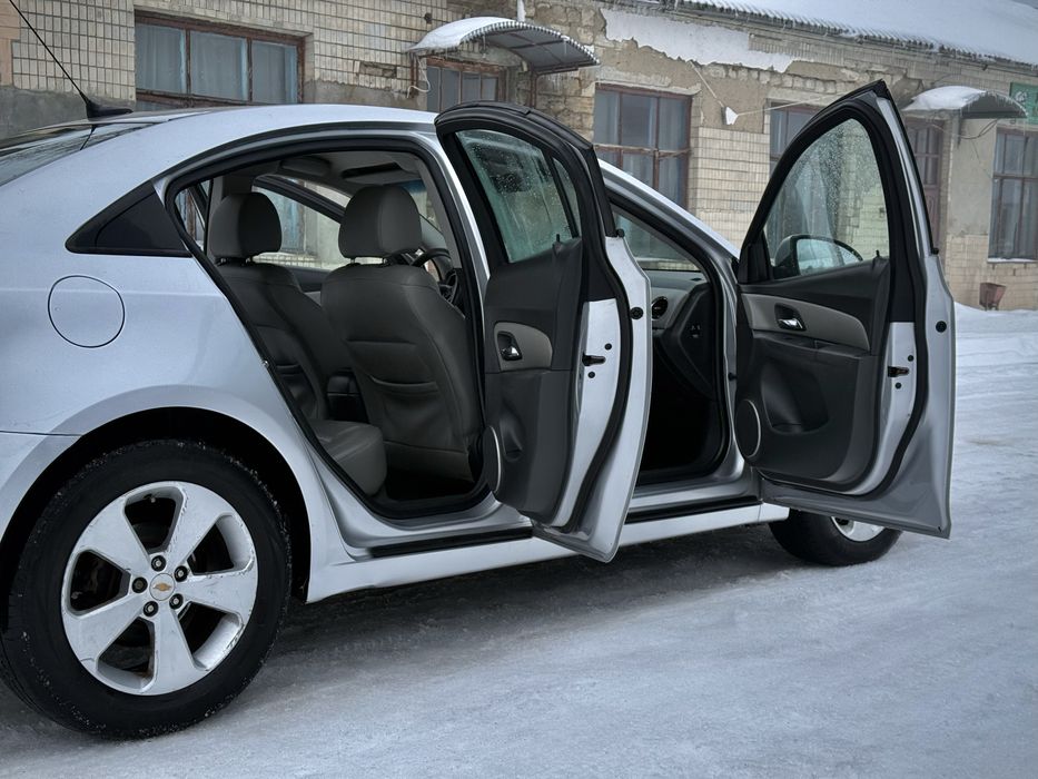 Chevrolet Cruze LT ltz 1.8 AT