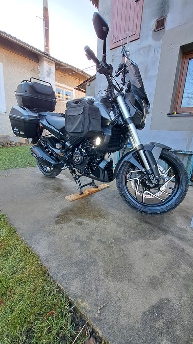 Bajaj dominar 400