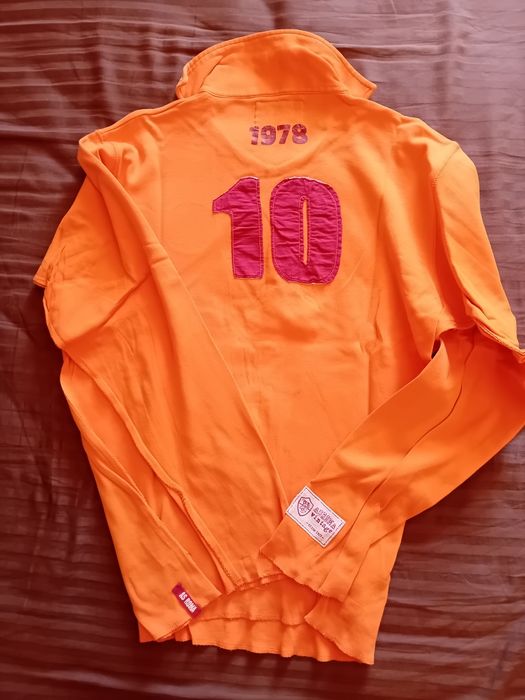 Camisola oficial AS Roma, modelo vintage, nr10 1978,modelo raro, como nova.