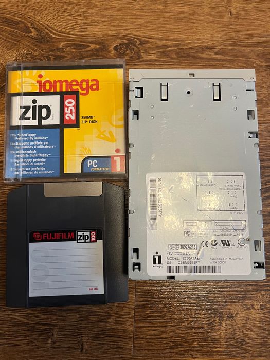 Iomega ZIP 250 IDE