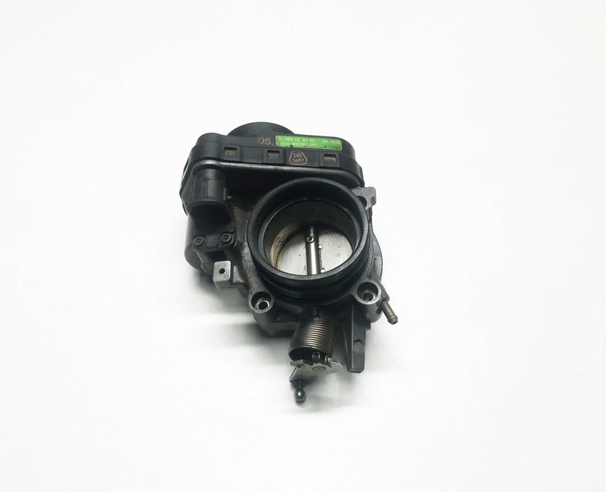 Дросельна заслінка Mercedes W202. S202. W210. S210. W163. C208 - 2.0