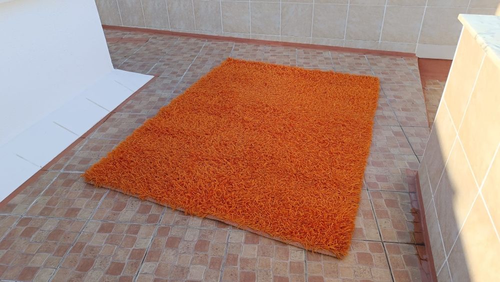 Tapete laranja 195 x 140cm