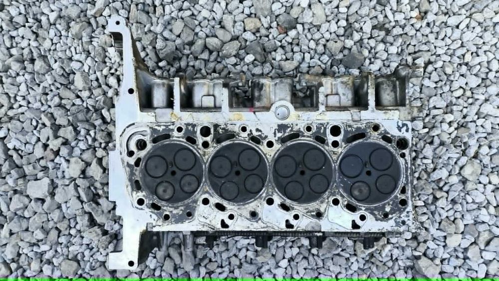 Głowica FORD TRANSIT MK6 2,4 TDCI 2004-2006 137 KMH9FA wałek rozrządu ssący wydechowy zawór sprężyna zaworowa zabezpieczenie zaworu podkładka ramka