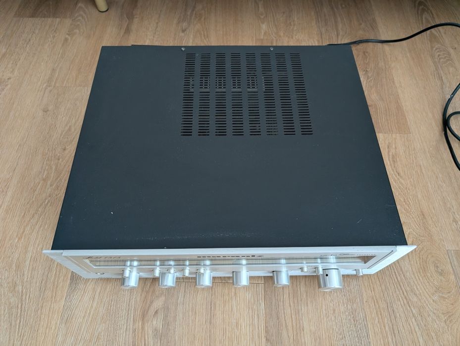Amplituner Marantz 1515 piękny