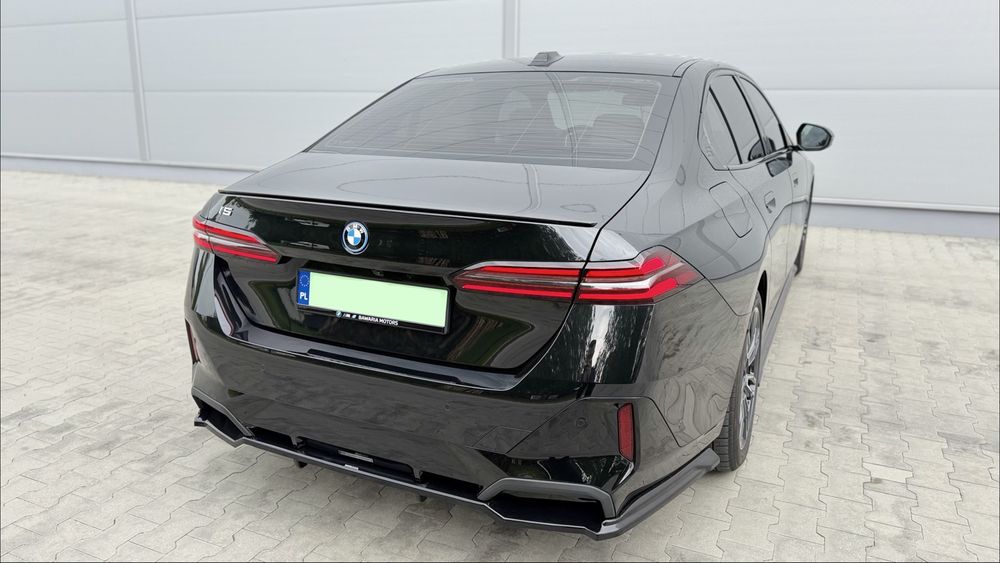 BMW i5 wynajem długoterminowy/krótkoterminowy